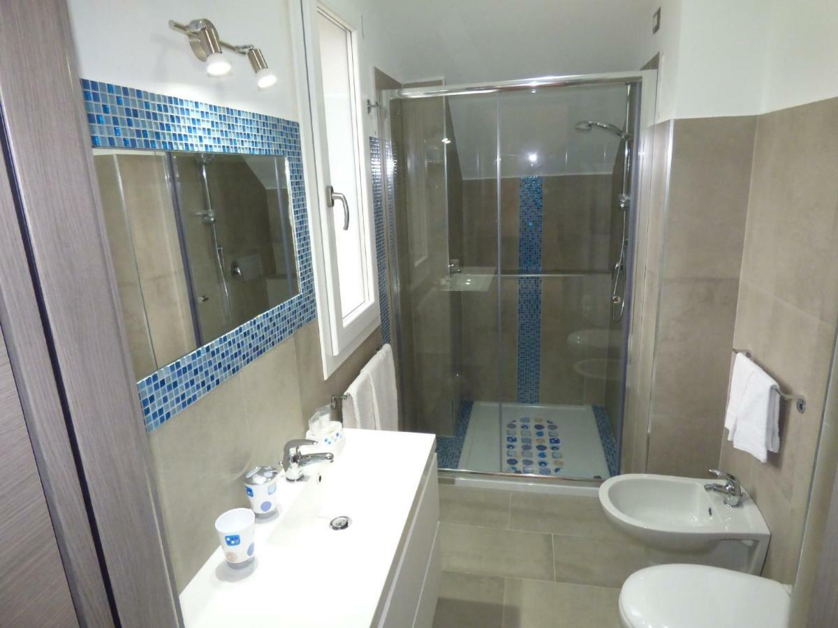 B&B Fiori Di Pesco Fertilia Luaran gambar