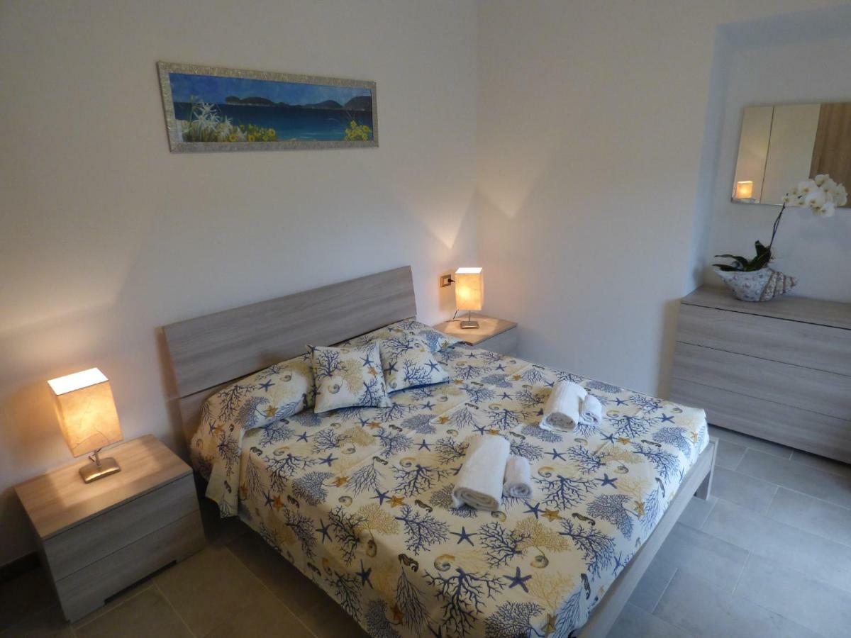 B&B Fiori Di Pesco Fertilia Luaran gambar