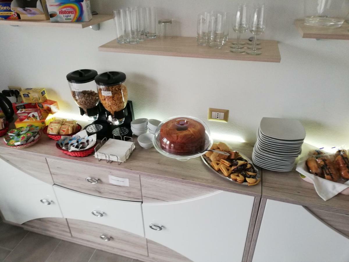 B&B Fiori Di Pesco Fertilia Luaran gambar
